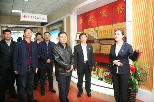 陜煤集團推進廉政文化建設觀摩交流座談會在銅川礦業(yè)召開