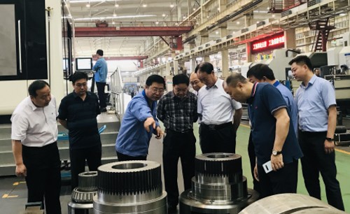 山東能源棗莊礦業(yè)集團領(lǐng)導(dǎo)一行到公司考察交流
